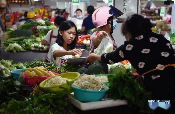 菜價上漲引關(guān)注，商務部多措并舉保供應穩(wěn)價格